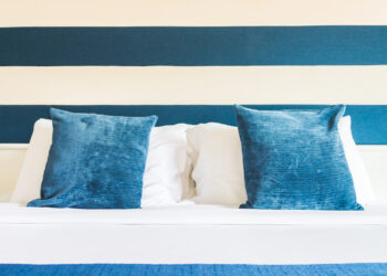 Ideias baratas para deixar sua cama mais bonita e aconchegante 