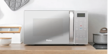 7 mitos sobre micro-ondas que você ainda acredita — e a ciência já desmentiu