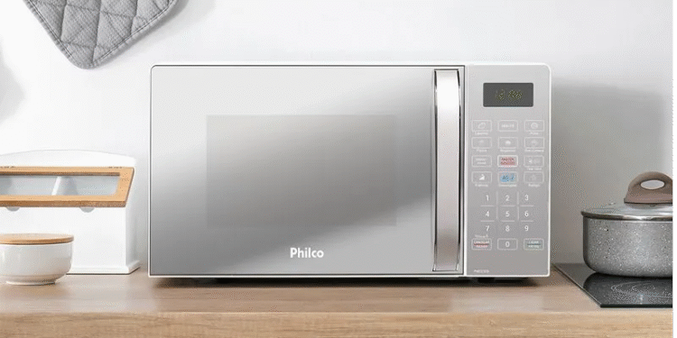 7 mitos sobre micro-ondas que você ainda acredita — e a ciência já desmentiu